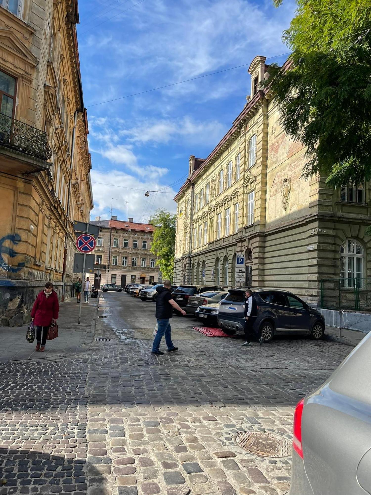 Vintage Apartment Kotlyarska10 Lwów Zewnętrze zdjęcie